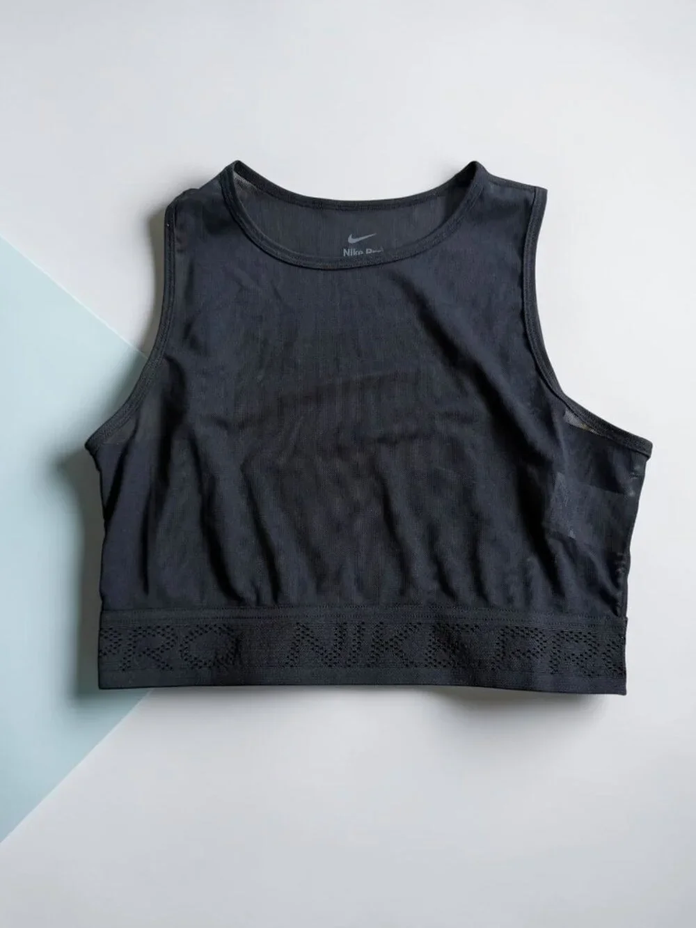 NIKE Black Mesh Sports Bra Size Medium NEW NWT